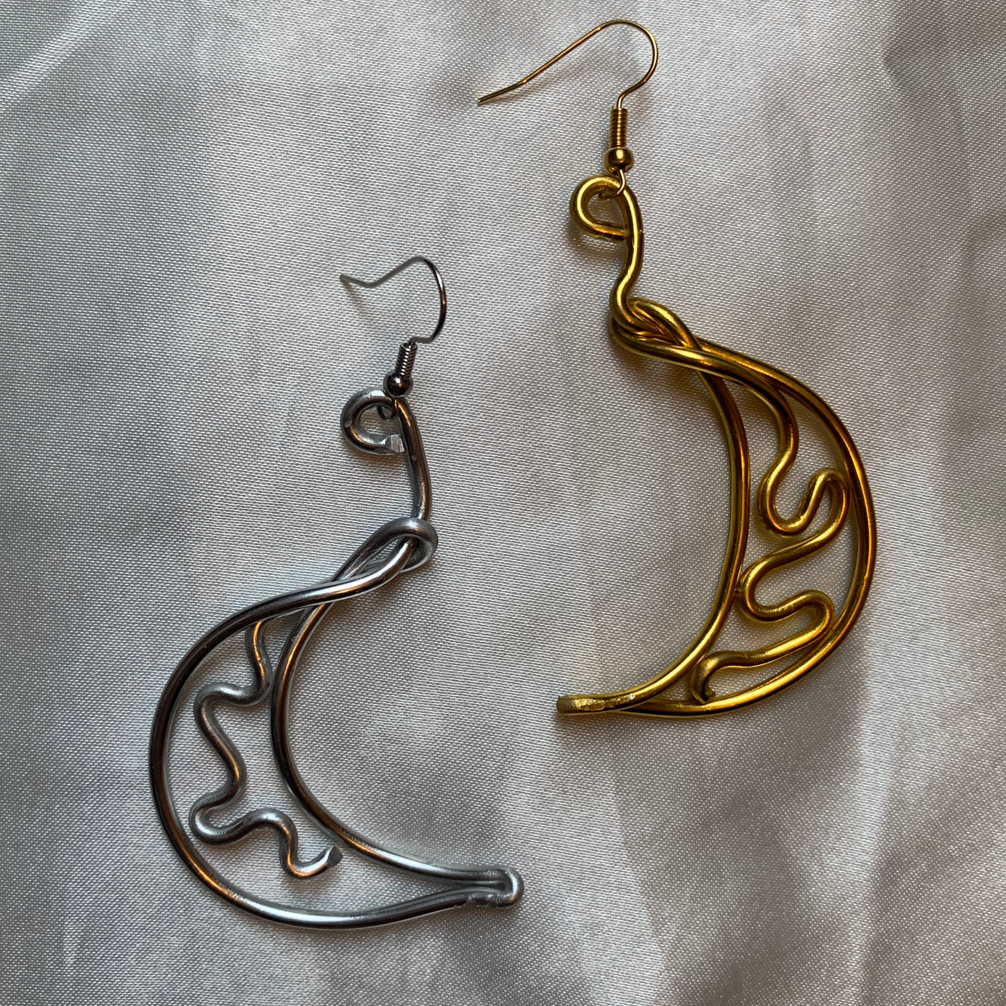 Moon earrings